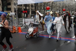 A jogging manger. Photo by Jim Darling/Swim Bike Run