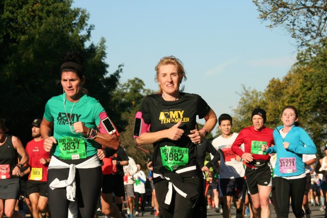 The 2014 Army Ten-Miler. Photo: Charlie Ban