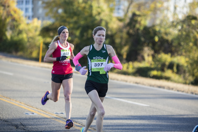 Perry Shoemaker heads out on the George Washington Parkway. Photo: Dustin Whitlow/ D. Whit Photography