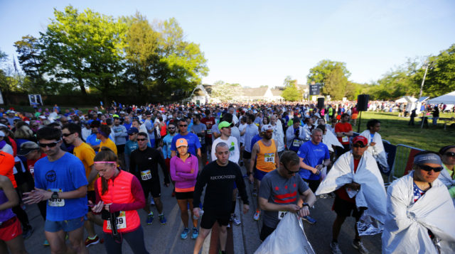 2016 Parkway Classic produced by Pacers Running. Sunday, 24 April, 2016. Photo by Brian W. Knight/Swim Bike Run Photo.