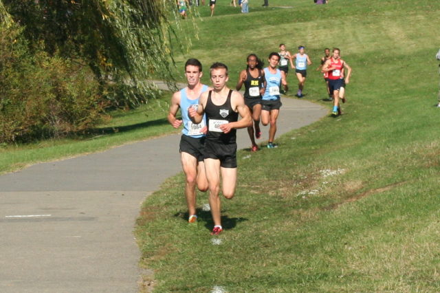 Diego Zarate on his way to the 2014 Montgomery County Cross Country title. Photo: Charlie Ban