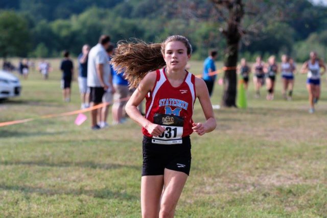 Ava Bir at the DCXC Invitational junior race. Photo: Dustin Whitlow