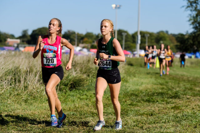 Sophie Tedesco and Jenna Goldberg share the lead in the sophomore girls' race. Photo: Dustin Whitlow/DWhit Photography